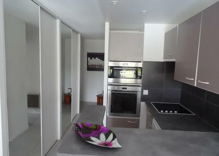 Location D Armelle - Appartement *